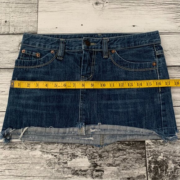 Free Jeans Vintage Denim Y2K Low Rise Distressed Frayed Micro Mini Jean Skirt - Picture 7 of 9